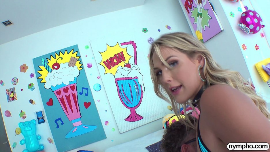 Savvy Suxx - Savvy's Satisfying Sex
